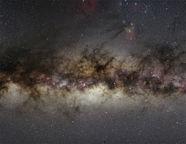 Впечатляющая панорама нашей Галактики на 5000 мегапикселей