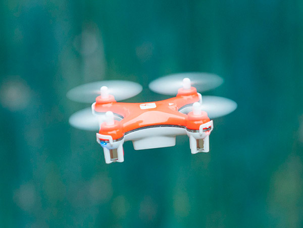 Квадрокоптер SKEYE Nano Drone с габаритами 4 х 4 х 2,2 см, скорее всего