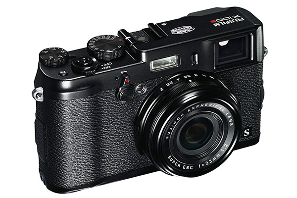 Продвинутый фотокомпакт Fujifilm X100s теперь и в черном корпусе