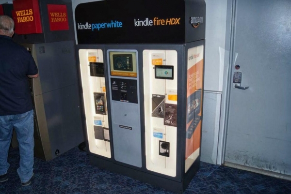 Букридеры Amazon Kindle можно купить в торговых автоматах