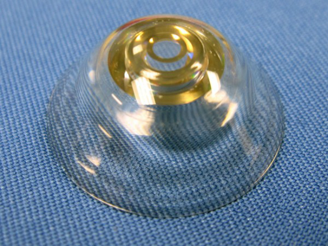 contact-lens