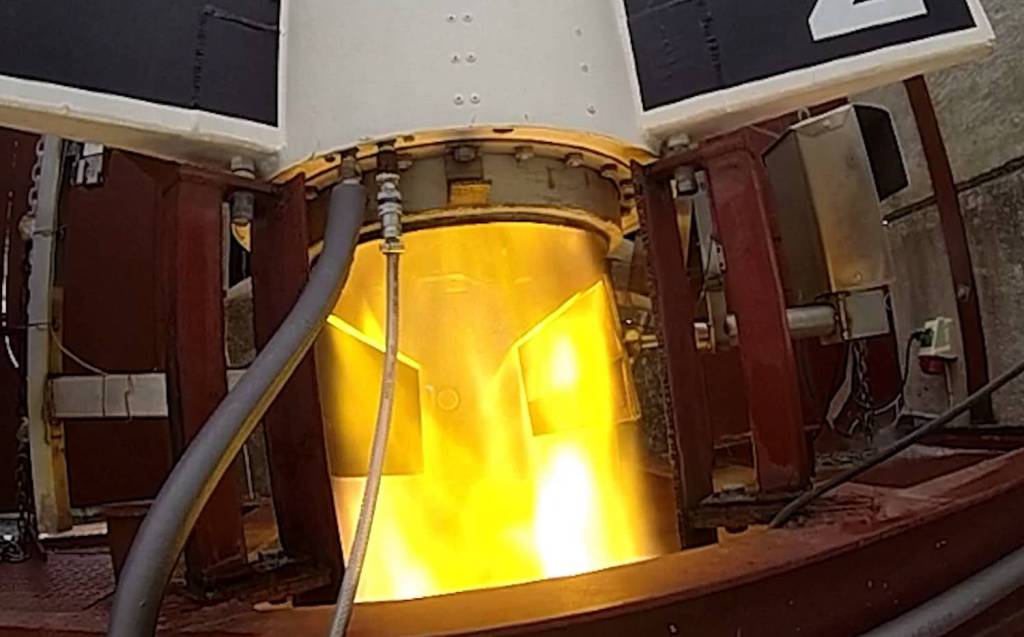 Видео дня: камера GoPro под пламенем взлетающей ракеты