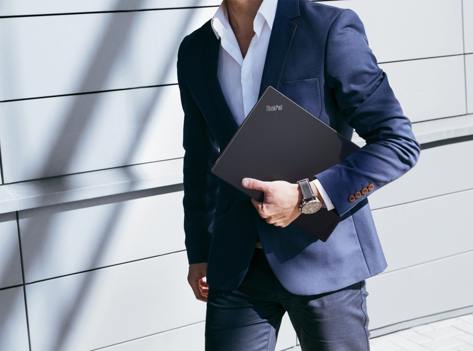 Новый Lenovo ThinkPad X1 Carbon уже в Украине