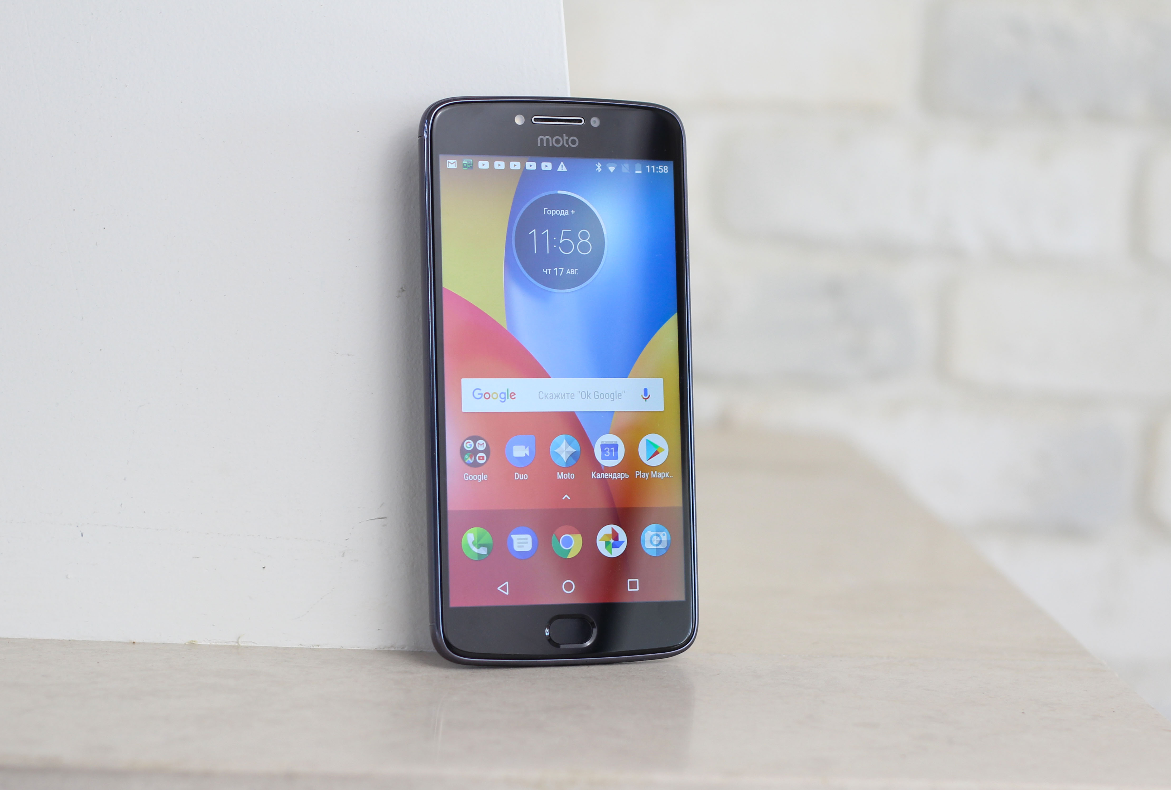 Moto E4 Plus: обзор смартфона с мощным аккумулятором и NFC