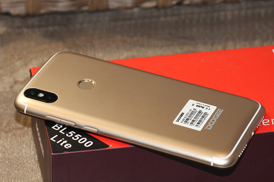 Обзор DOOGEE BL5500 Lite: 6,19-дюймовый смартфон на Android 8.1, с емкой батареей и ценником $130
