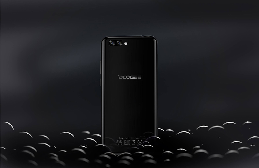DOOGEE планирует обновить молодежную Y-серию безрамочных смартфонов