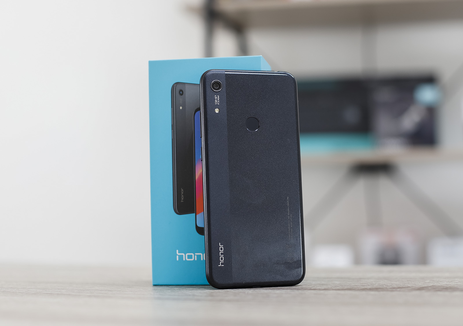 Обзор Honor 8A: доступный смартфон с NFC