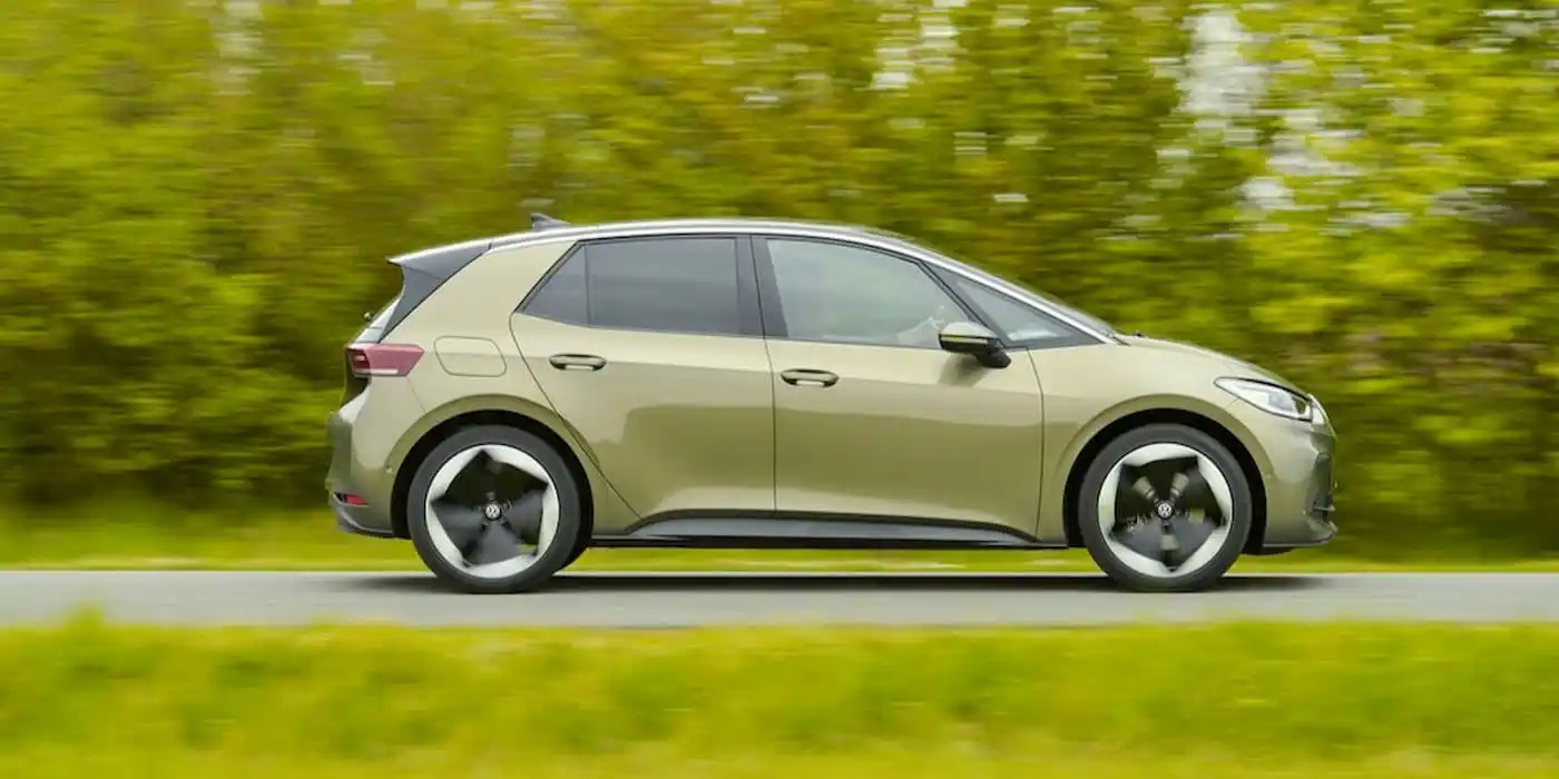 Новий Volkswagen Golf стане повністю електричним
